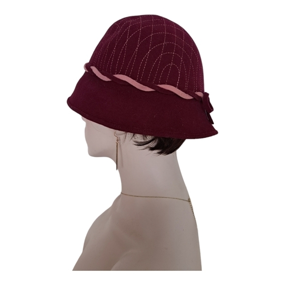 Vintage wool hat Made in England Circumference approx 21.5" Burgundy and pink - Picture 6 of 16